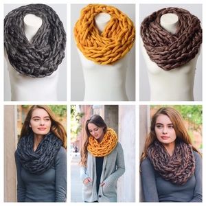 CHARCOAL NEW NEVER WORN SCARF- So soft and snuggly